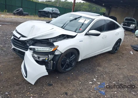 2021 Honda Insight Touring z USA, uszkodzony, nr VIN 19XZE4F91ME006392